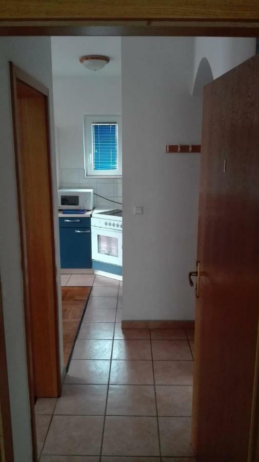 Apartmani "Radi" Baska Voda Exterior photo